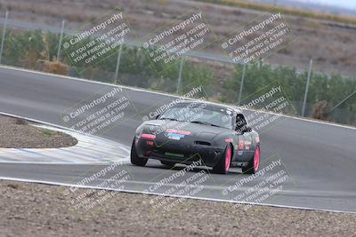 media/Nov-16-2025-CalClub SCCA (Sun) [[2975c16dfc]]/Group 4/Turn 9  and  7/